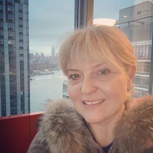 Meet your Posher, Victoria